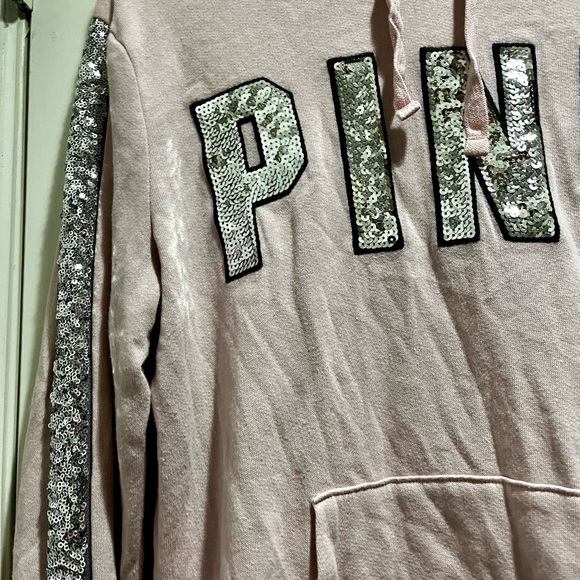 PINK VS sweatshirt with hoodie with sequins in front and on the sleeves - Picture 7 of 16